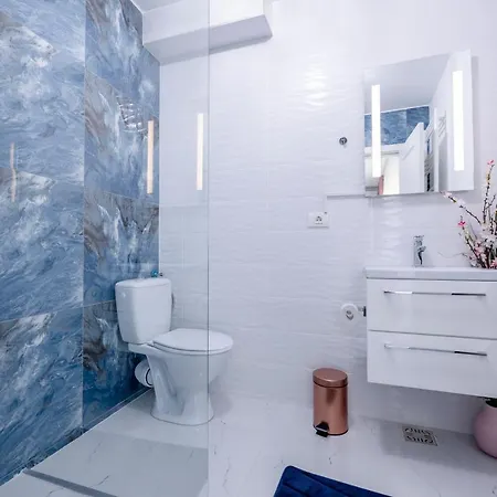 Apartment Butterfly Homes - Stil Duplex Mamaia Nord