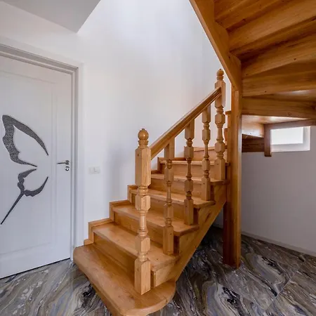 Butterfly Homes - Stil Duplex Mamaia Nord Navodari